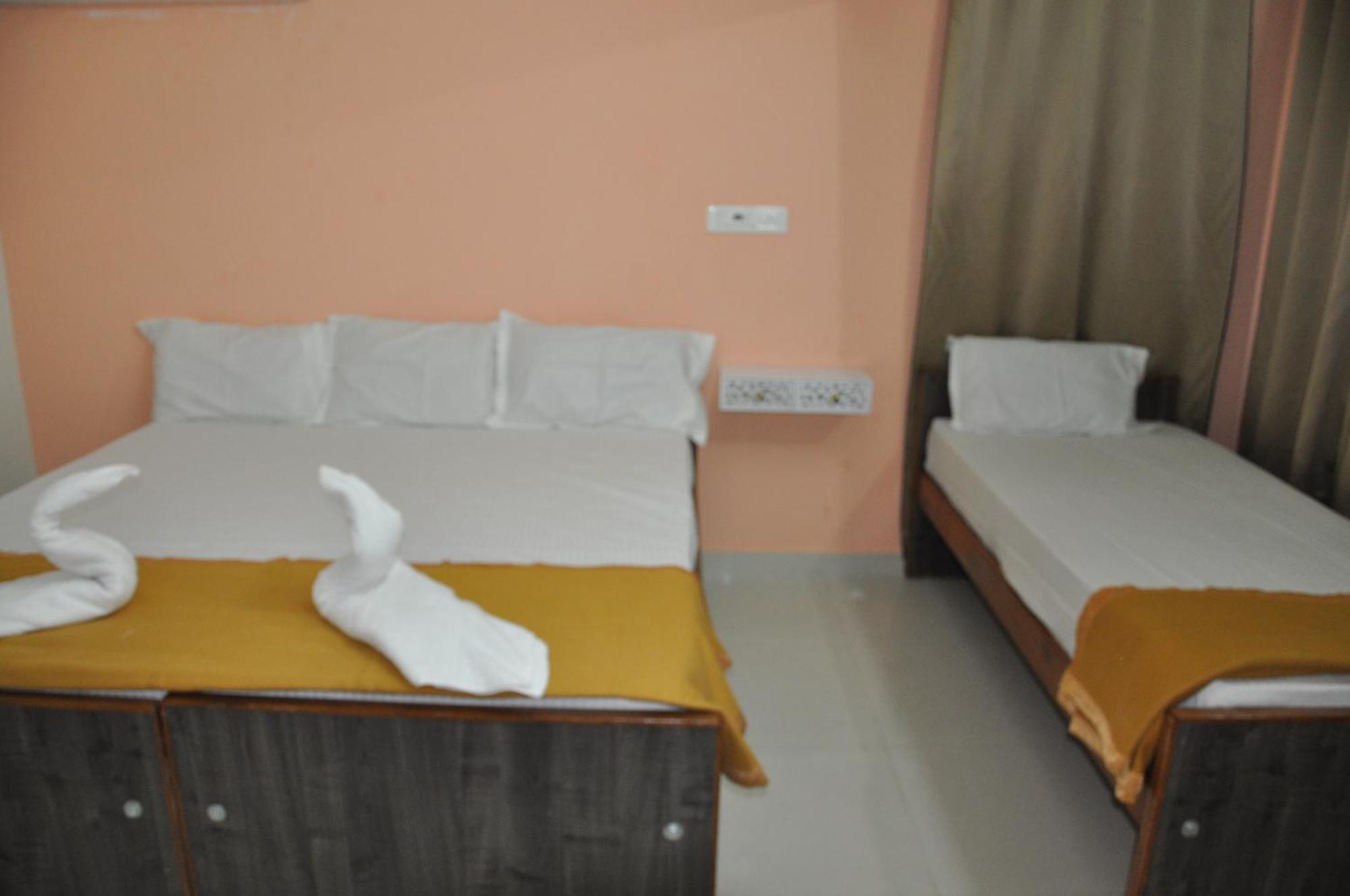 Alaya Rooms Tiruchirappalli Exterior photo
